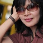 Serum mama anak story